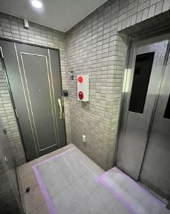 川崎市多摩区登戸楽器可（ピアノ・管弦楽器）マンション 玄関