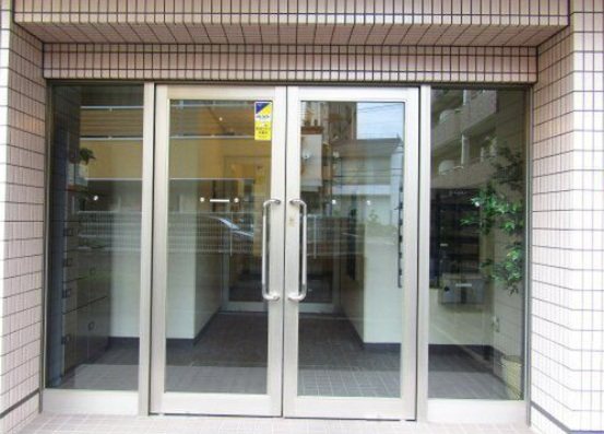 清瀬市元町１丁目楽器可(グランドピアノ・弦管楽器・声楽）マンション エントランス