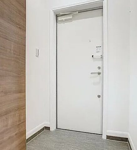 世田谷区南烏山6丁目楽器可（防音・24時間演奏・グランドピアノ・弦管楽器・声楽・DTM）アパート 玄関