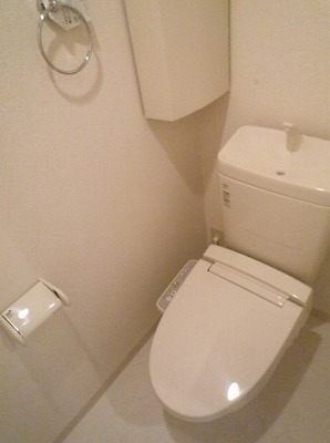 荒川区南千住3丁目楽器可(防音・弦・管楽器・声楽)マンション トイレ