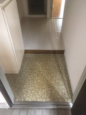 川崎市麻生区高石６丁目楽器可（防音・ピアノ・弦・管楽器・声楽）マンション 玄関