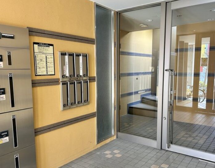 練馬区氷川台4丁目楽器可(グランドピアノ・弦・管楽器・声楽)マンション 玄関