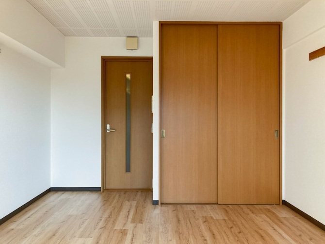新座市新堀3丁目楽器可（グランドピアノ・弦管楽器・声楽）マンション リビング