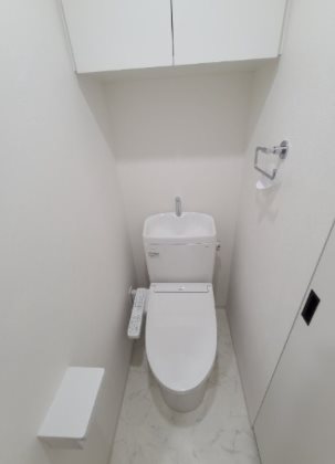 板橋区成増2丁目楽器可(グランドピアノ・弦管打楽器・声楽)分譲マンション トイレ