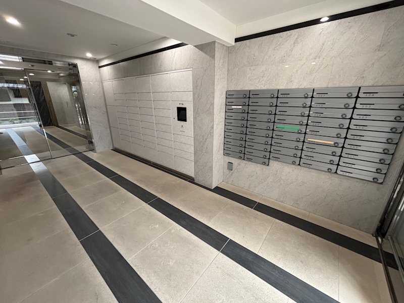 板橋区成増2丁目楽器可(グランドピアノ・弦管打楽器・声楽)分譲マンション 玄関