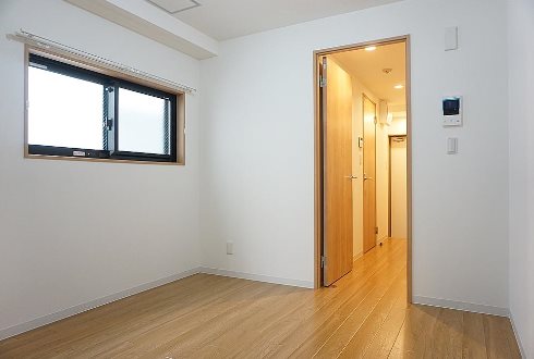 横浜市南区永楽町1丁目楽器可(防音・24時間演奏・弦管楽器・声楽・DTM)マンション リビング