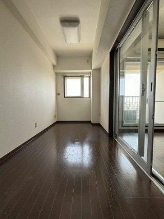 横浜市磯子区原町楽器可(防音・グランドピアノ・弦・管楽器・声楽)マンション リビング