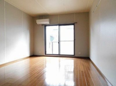 川崎市宮前区馬絹1丁目楽器可(防音・グランドピアノ・弦・管楽器・声楽)マンション ベッドルーム