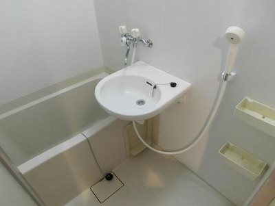 川崎市宮前区馬絹1丁目楽器可(防音・グランドピアノ・弦・管楽器・声楽)マンション 風呂画像
