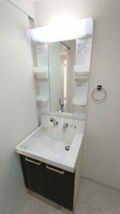墨田区本所4丁目楽器可(防音・弦・管楽器・声楽)マンション 洗面所