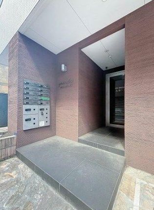 墨田区本所4丁目楽器可(防音・弦・管楽器・声楽)マンション 玄関