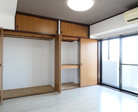 新座市野火止7丁目楽器可(グランドピアノ・弦・管・声楽)マンション 収納