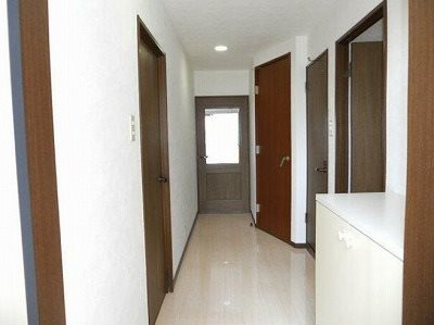新座市野火止7丁目楽器可(グランドピアノ・弦・管・声楽)マンション 玄関