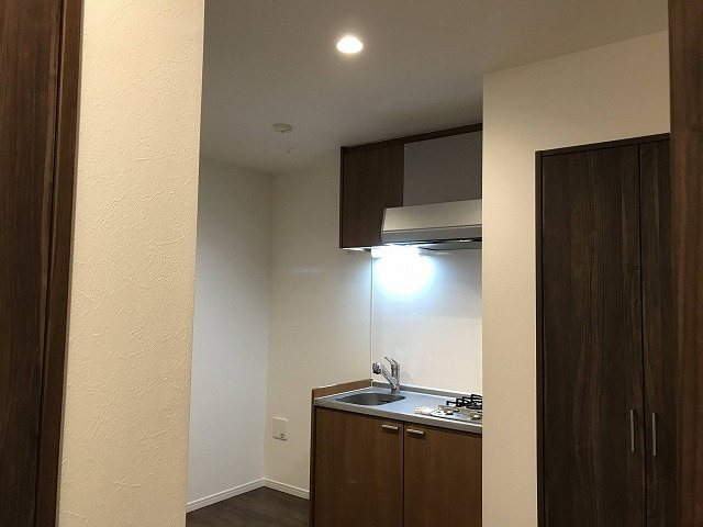 台東区下谷2丁目楽器可(防音・ピアノ・弦・木管楽器・声楽)アパート リビング