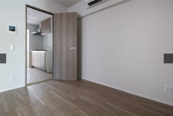 川崎市川崎区本町1丁目楽器可（防音・グランドピアノ・24時間演奏・弦管楽器・声楽・DTM）マンション リビング