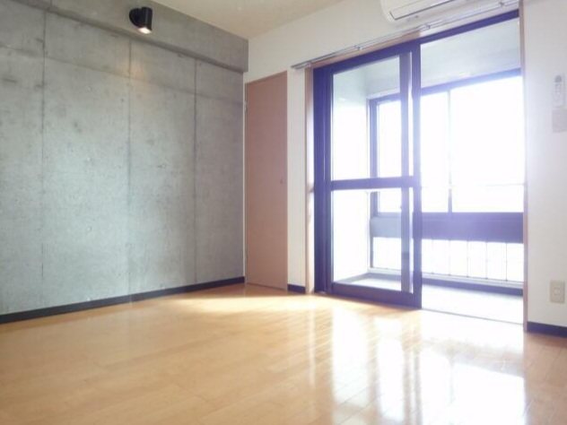 狛江市西野川1丁目楽器可(防音・グランドピアノ・弦・管楽器・声楽)マンション リビング