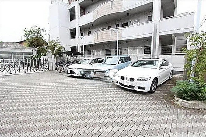 国分寺市西町1丁目楽器可（防音・グランドピアノ・弦楽器・声楽）マンション 駐車場