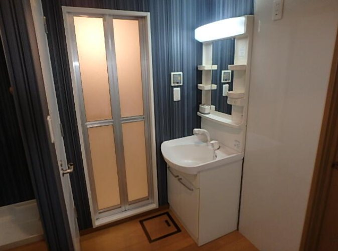 八王子市明神町3丁目楽器可（防音・グランドピアノ・弦管楽器・声楽）マンション 洗面所