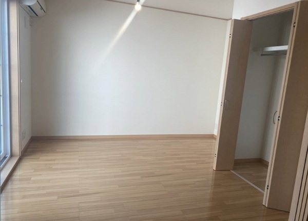 川崎市高津区千年楽器可（防音・ピアノ・弦・管楽器・声楽・打楽器・ＤＴＭ）マンション リビング