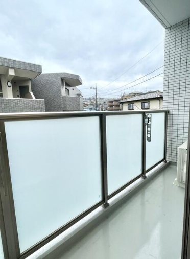 川崎市多摩区西生田3丁目楽器可（防音・グランドピアノ・弦木管楽器・DTM・声楽）マンション ベランダ