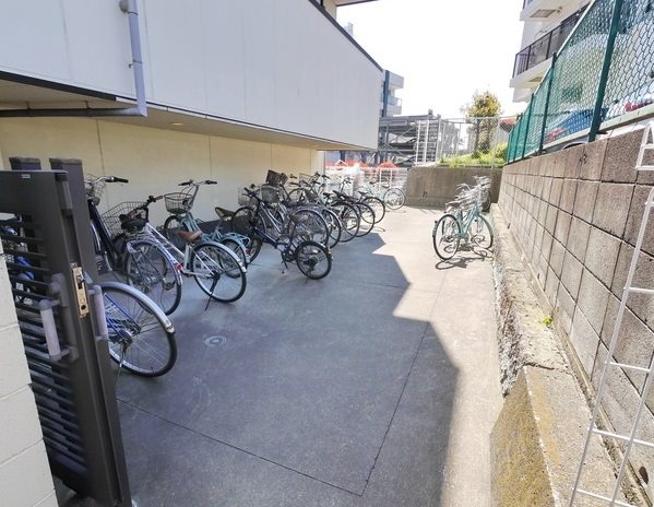 川崎市高津区新作3丁目楽器可(防音・グランドピアノ・弦・管楽器・声楽)マンション その他