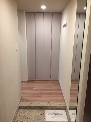 板橋区小茂根4丁目楽器可(防音・グランドピアノ・弦・管楽器・声楽)マンション 玄関