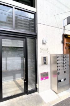 板橋区蓮根3丁目楽器可(防音・24時間演奏・グランドピアノ・弦・管楽器・声楽)マンション エントランス