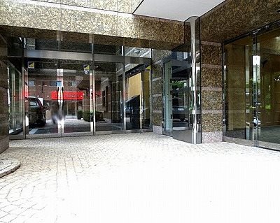 板橋区小茂根1丁目楽器可(ピアノ・声楽・管楽器・弦楽器)マンション エントランス