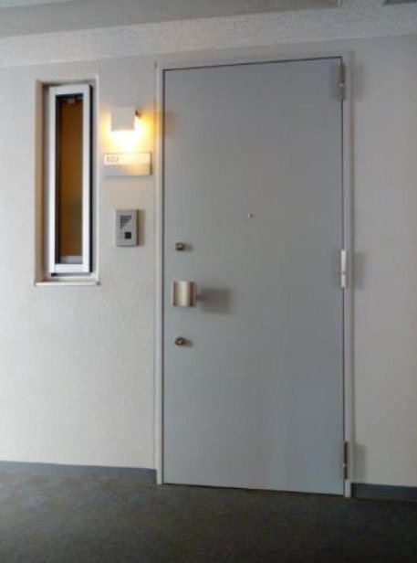 川崎市中原区上小田中6丁目楽器可楽器可（防音・グランドピアノ・弦・管・打楽器・声楽）マンション 玄関