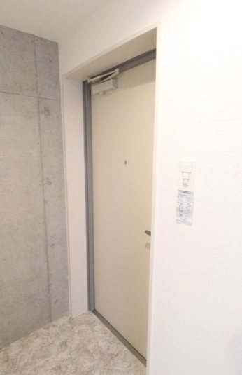 練馬区豊玉北2丁目楽器可(防音・グランドピアノ・弦・木・金管楽器・声楽・DTM)マンション 玄関