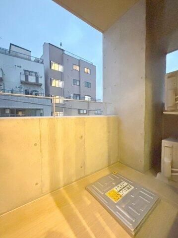 中野区中央4丁目楽器可（防音・24時間演奏・グランドピアノ・管弦楽器・声楽・DTM)マンション ベランダ