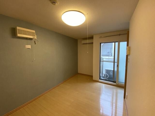 横浜市神奈川区大口楽器可(防音・24時間演奏・弦・管楽器・声楽)マンション リビング