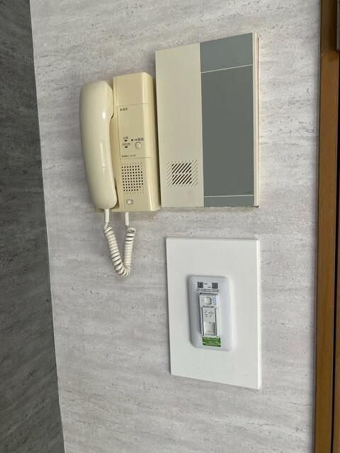 座間市座間2丁目楽器可(防音・ピアノ・弦管楽器・声楽)マンション セキュリティ