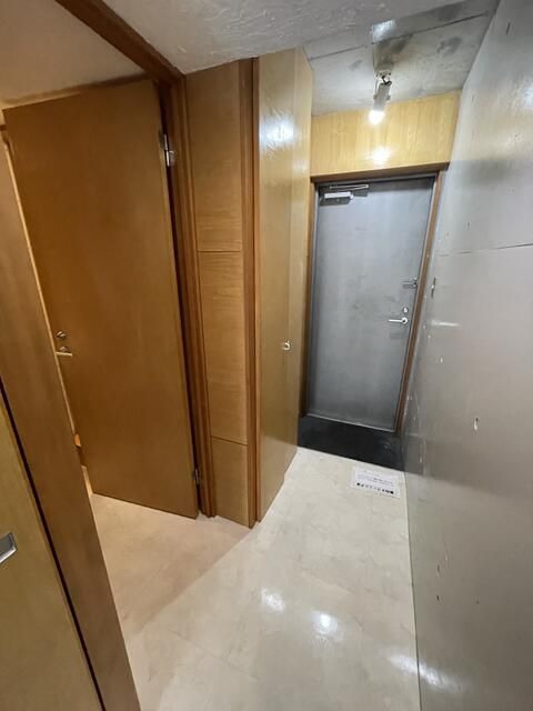 杉並区上高井戸1丁目楽器可（グランドピアノ・管弦楽器・声楽）マンション 玄関