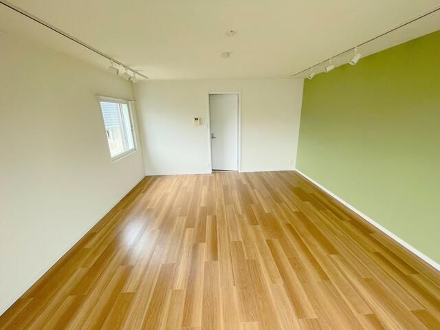 立川市砂川7丁目楽器可（ピアノ・弦管楽器）マンション リビング