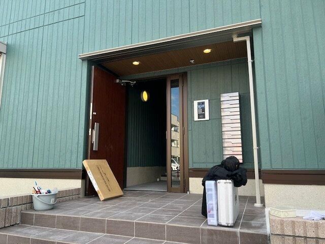 保土ケ谷区坂本町楽器可（ピアノ・弦楽器・管楽器・声楽・DTM）マンション エントランス