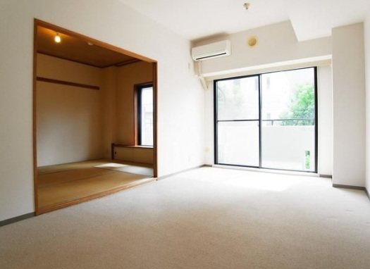 立川市錦町1丁目楽器可（ピアノ）マンション リビング