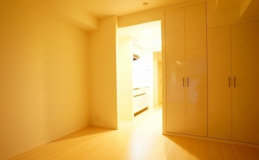 横浜市中区相生町3丁目楽器可（ピアノ）マンション リビング