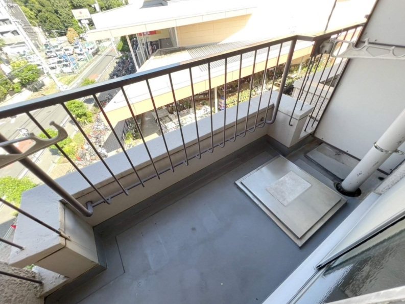 調布市若葉町2丁目楽器可（グランドピアノ・弦管楽器・声楽）マンション ベランダ