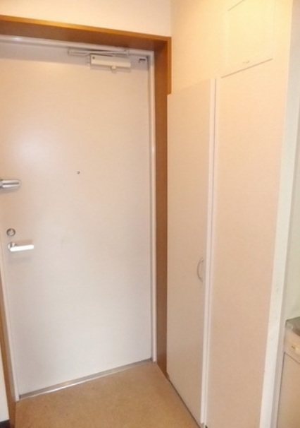 座間市相模が丘5丁目楽器可（ピアノ・弦・木管楽器）マンション 玄関