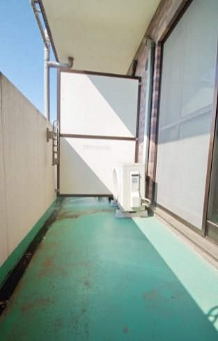 川崎市麻生区上麻生5丁目楽器可(ピアノ・弦楽器・木管)マンション ベランダ