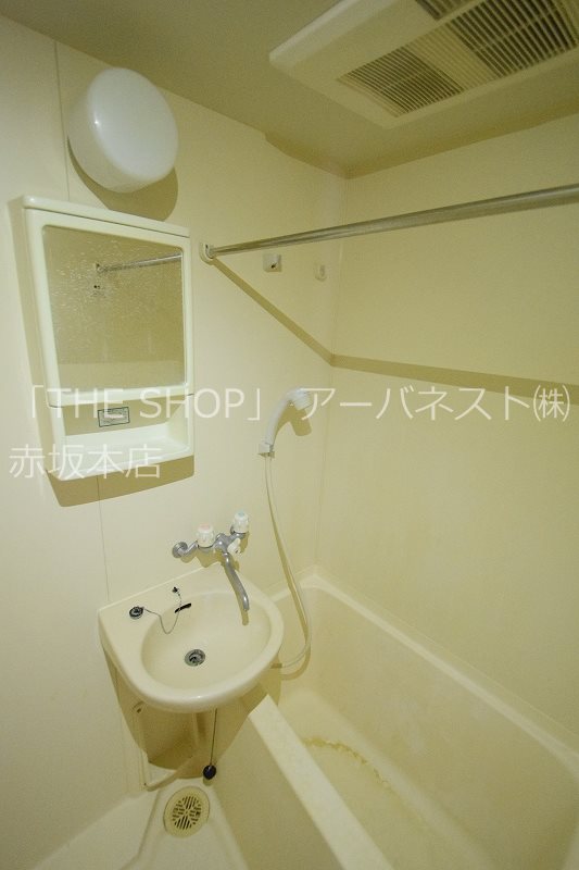 ガラ・シティ京橋 風呂画像