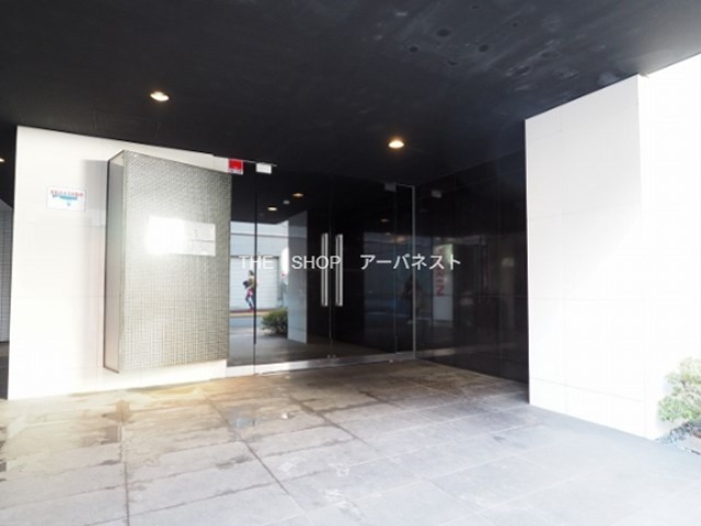 ＡＸＡＳ千鳥町アジールコートＳｔａ. エントランス