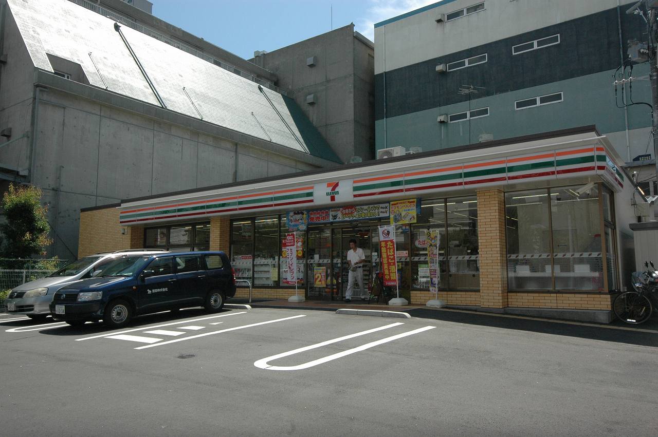 ヴォーガコルテ本所吾妻橋 コンビニ