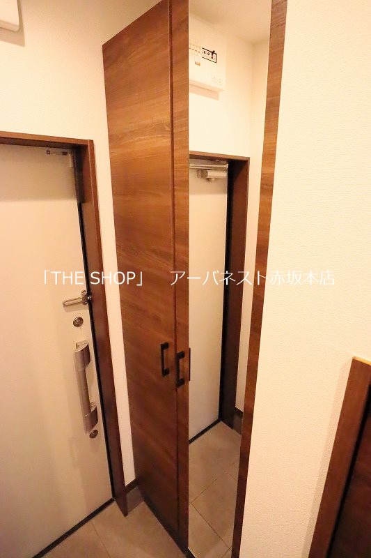 グランフォルト護国寺 玄関