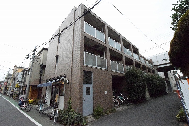 プレール学芸大学 外観