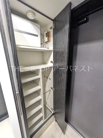 東京都渋谷区東１丁目 収納