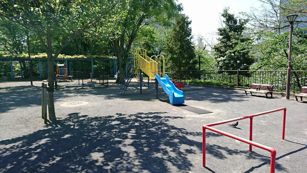 赤坂氷川町レジデンス 　 公園