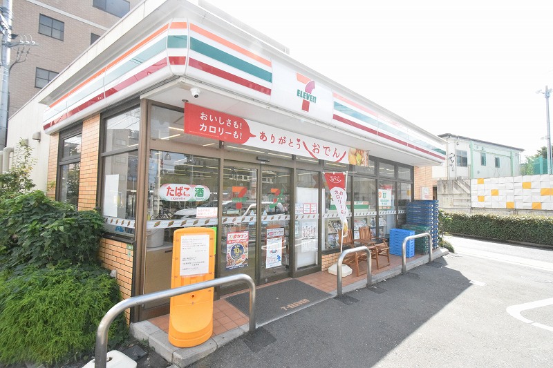 デュオフラッツ千歳船橋  コンビニ