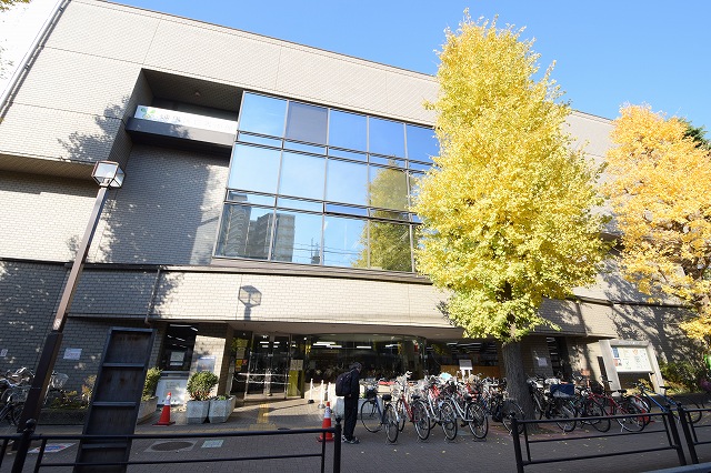ヴォーガコルテ中村橋 図書館